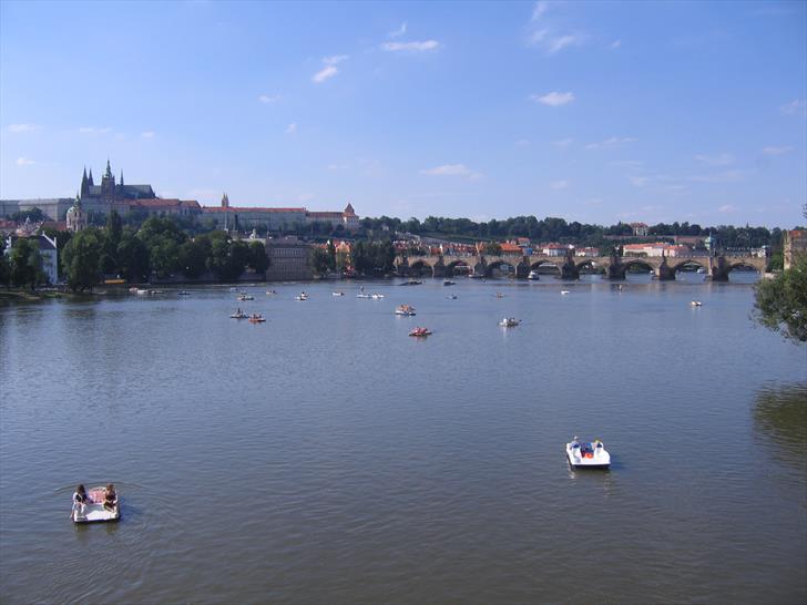 Prague boat rentals and Charles Bridge