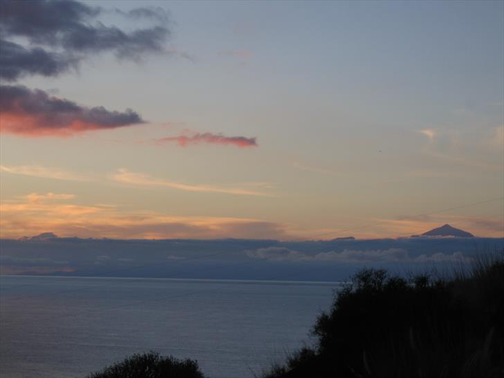 Teide from Gran Canaria road GC-200