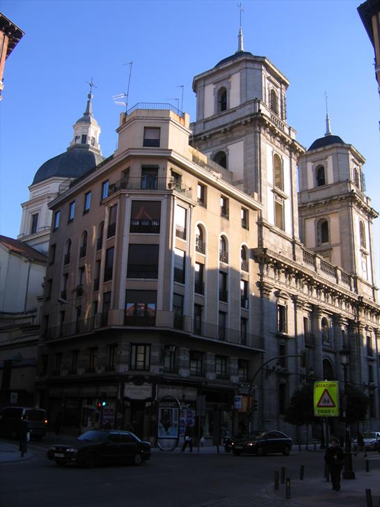 Colegiata de San Isidro Colegiata de San Isidro