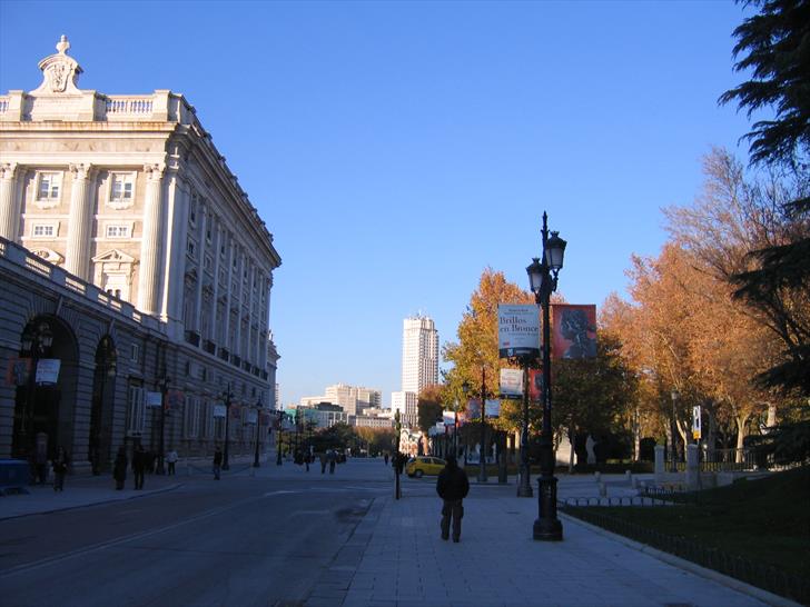 Calle Bailen and Palacio Real