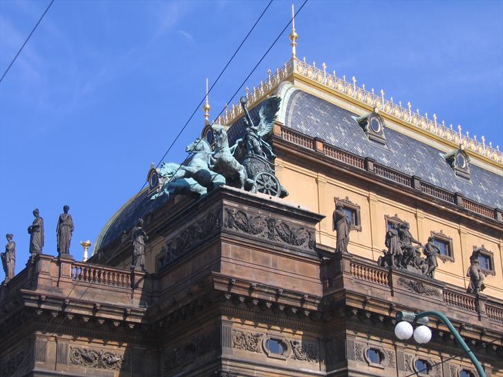 National Theatre roof and decorations