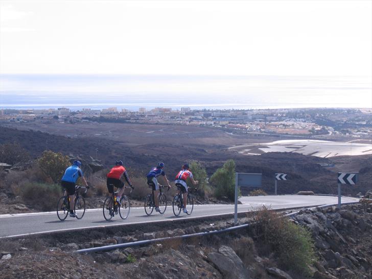 Cyclists on road GC-503 above Maspalomas Cyclists on road GC-503 above Maspalomas