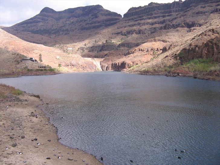 Presa de Ayagaures Presa de Ayagaures