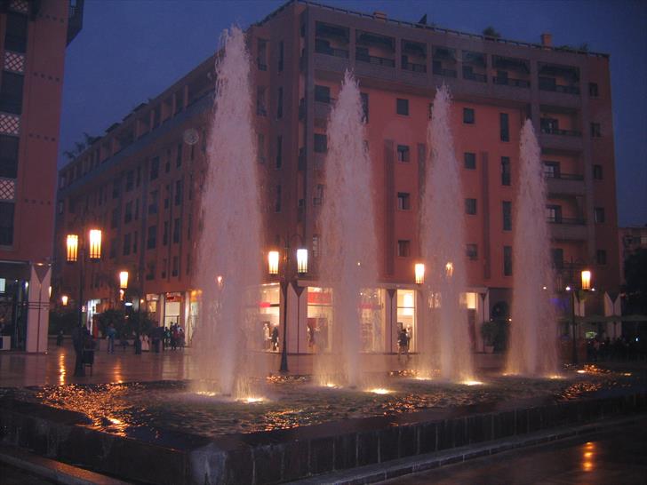 Fountains at Place du 16 Novembre Fountains at Place du 16 Novembre