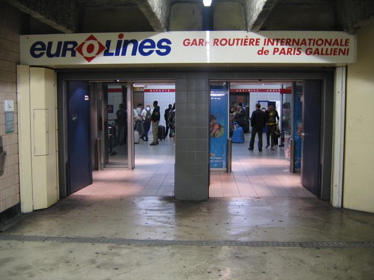 Paris Gallieni bus station entrance Paris Gallieni bus station entrance